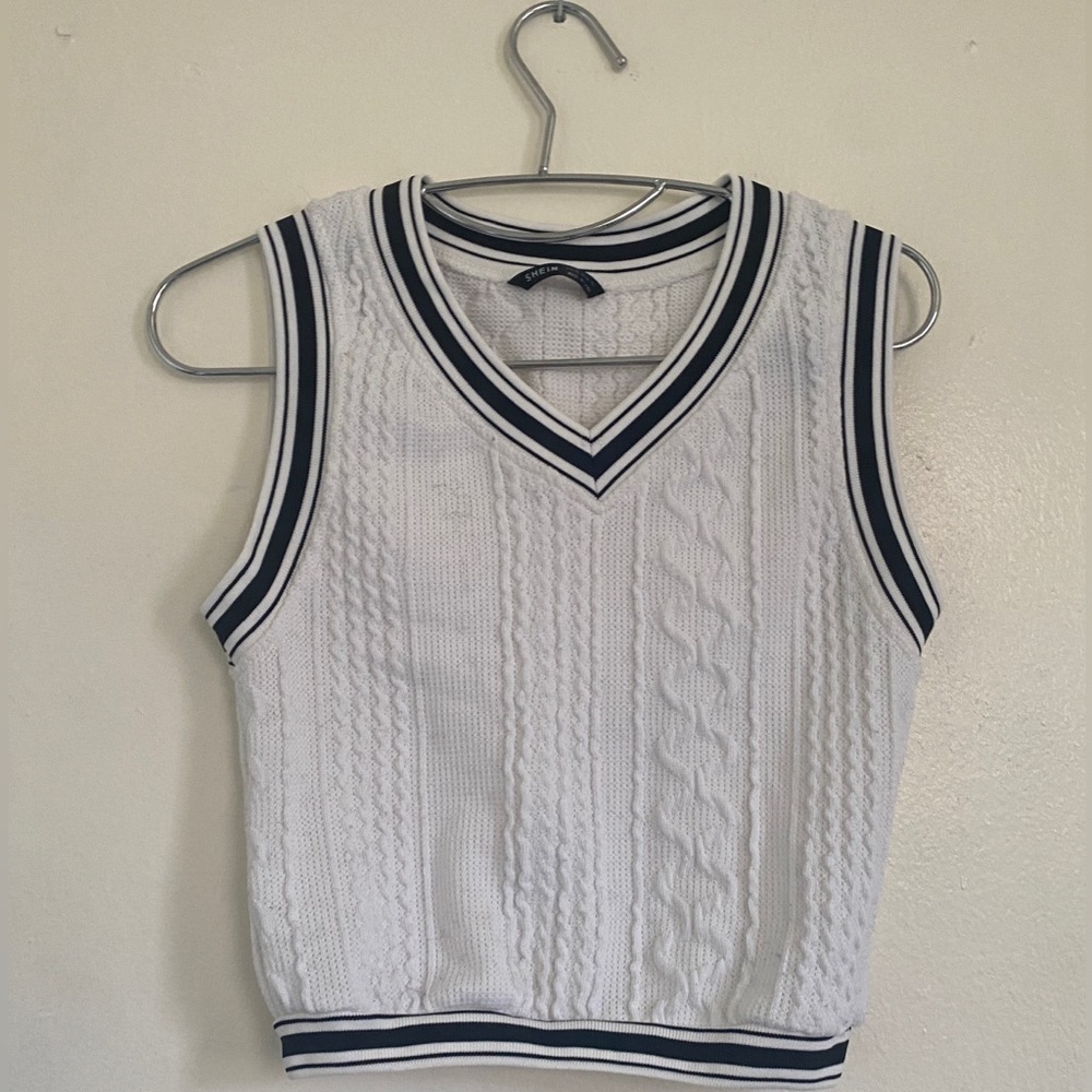 SHEIN Vest